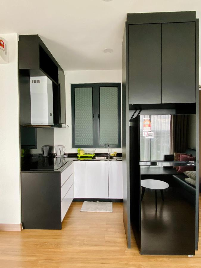 Dream Suite 2 - Landmark Residence 1, High Floor, Nice View, Wi-Fi & Tv Box Kajang Zewnętrze zdjęcie